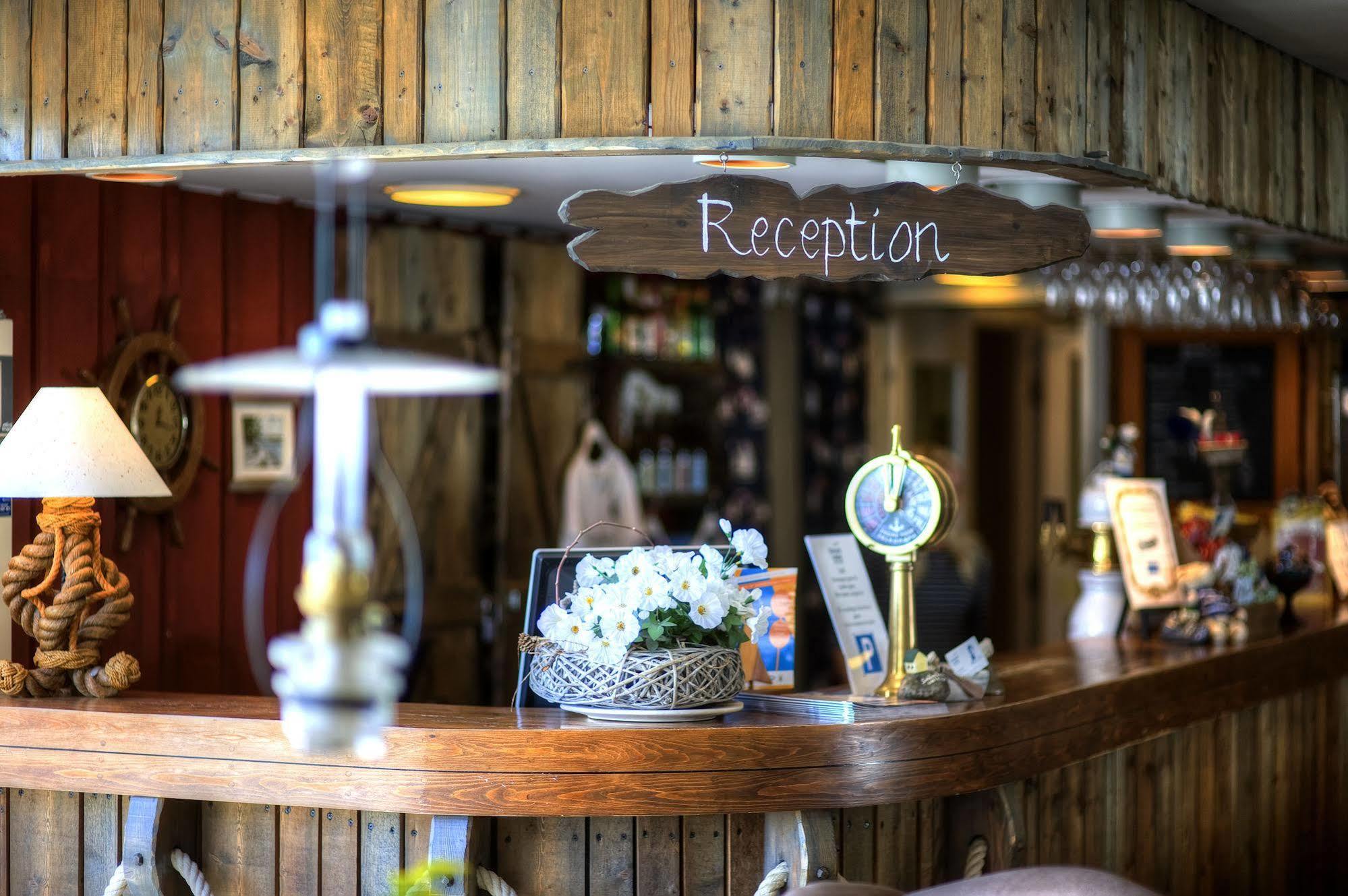 Skaergardshotellet Nynashamn Ngoại thất bức ảnh
