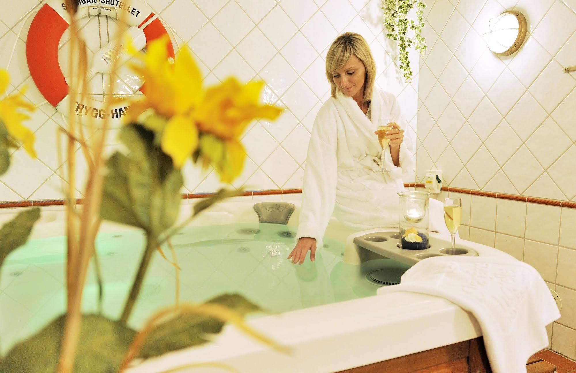 Skaergardshotellet Nynashamn Ngoại thất bức ảnh